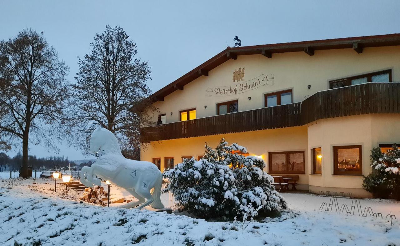 Reiterhof Schmidt, Gaststaette & Pension Golk Eksteriør billede